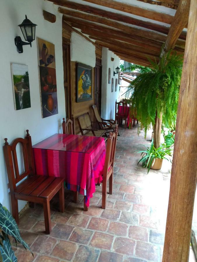 Hostal La Casona Barichara Santander Cabrera  エクステリア 写真